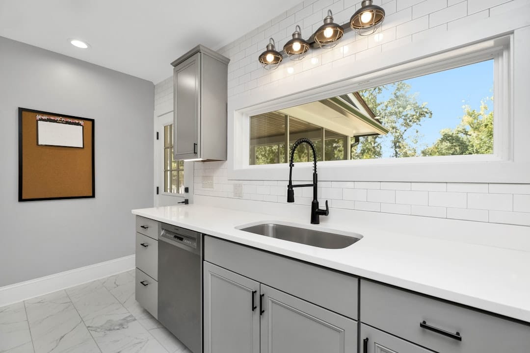 Photo Kitchen Plumbing Installation