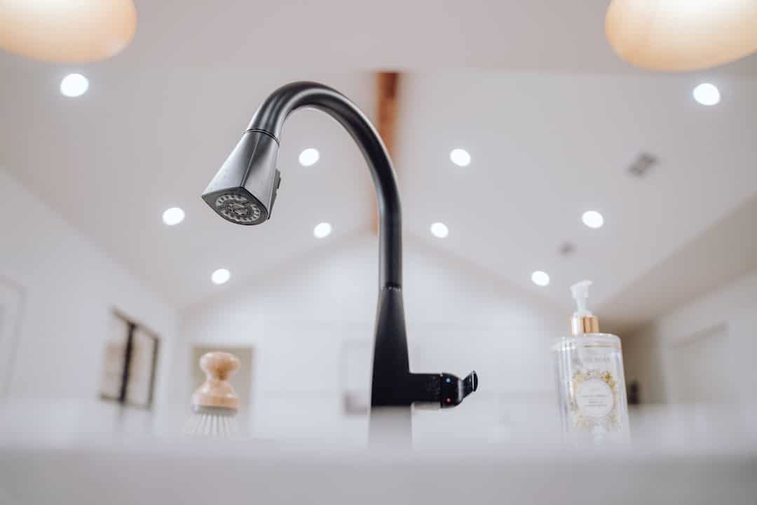 Photo Kitchen Plumbing Installation