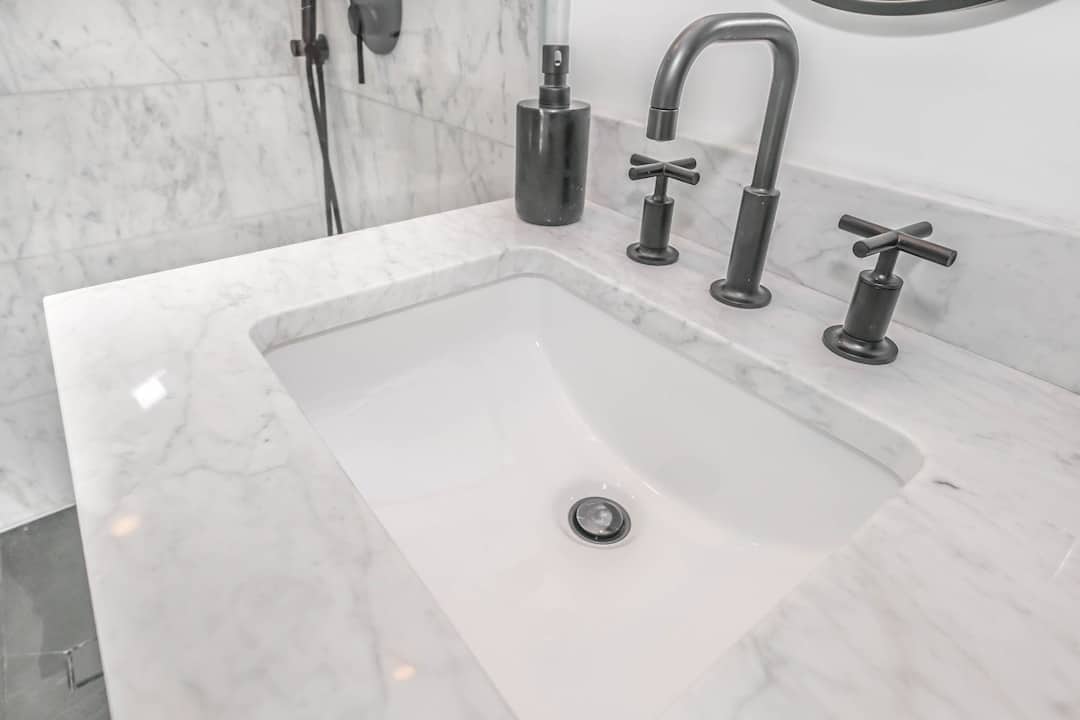 Photo Bathroom Plumbing Installation